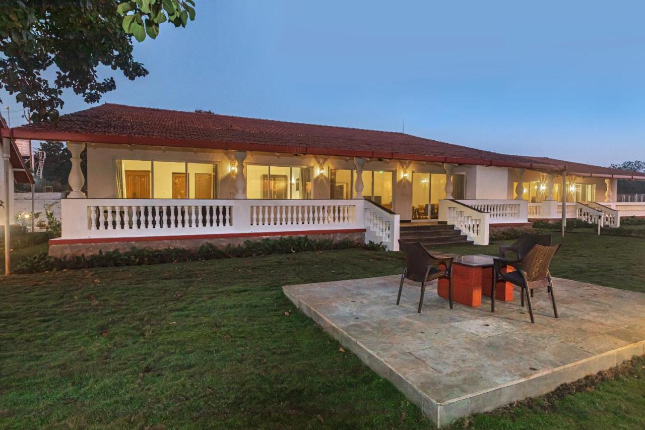 Saffronstays Mariposa By The River Montana, Karjat Luaran gambar